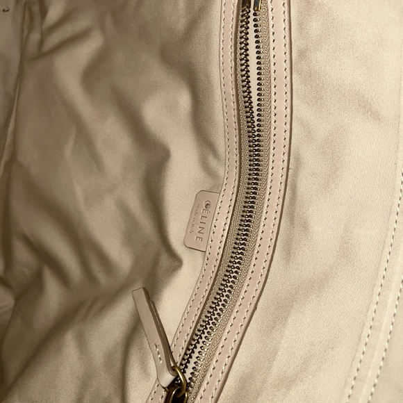 Celine tote. - Picture 6 of 7